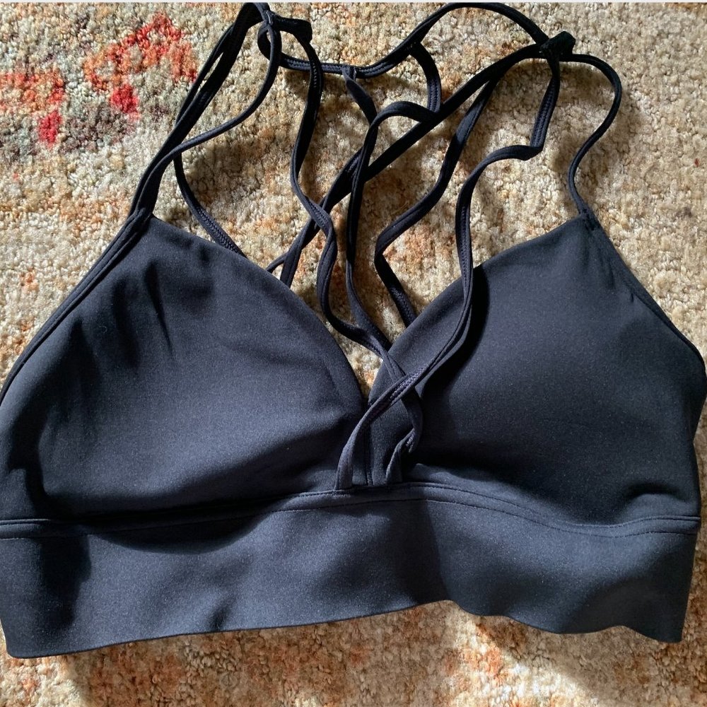 Reebok | Black Sports Bra